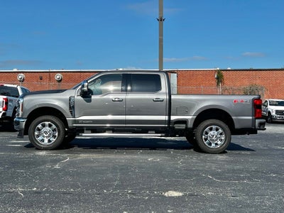 2026 Ford F-350SD Lariat