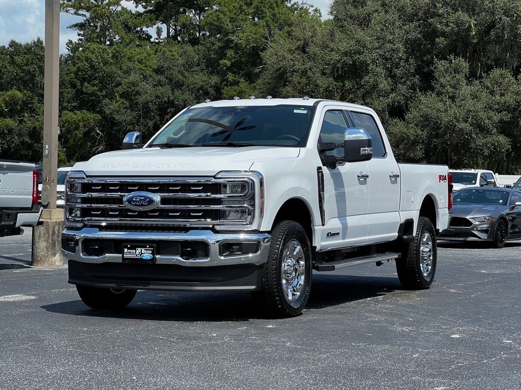 2026 Ford F-350SD Lariat