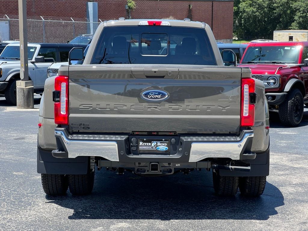 2026 Ford F-350SD Lariat DRW