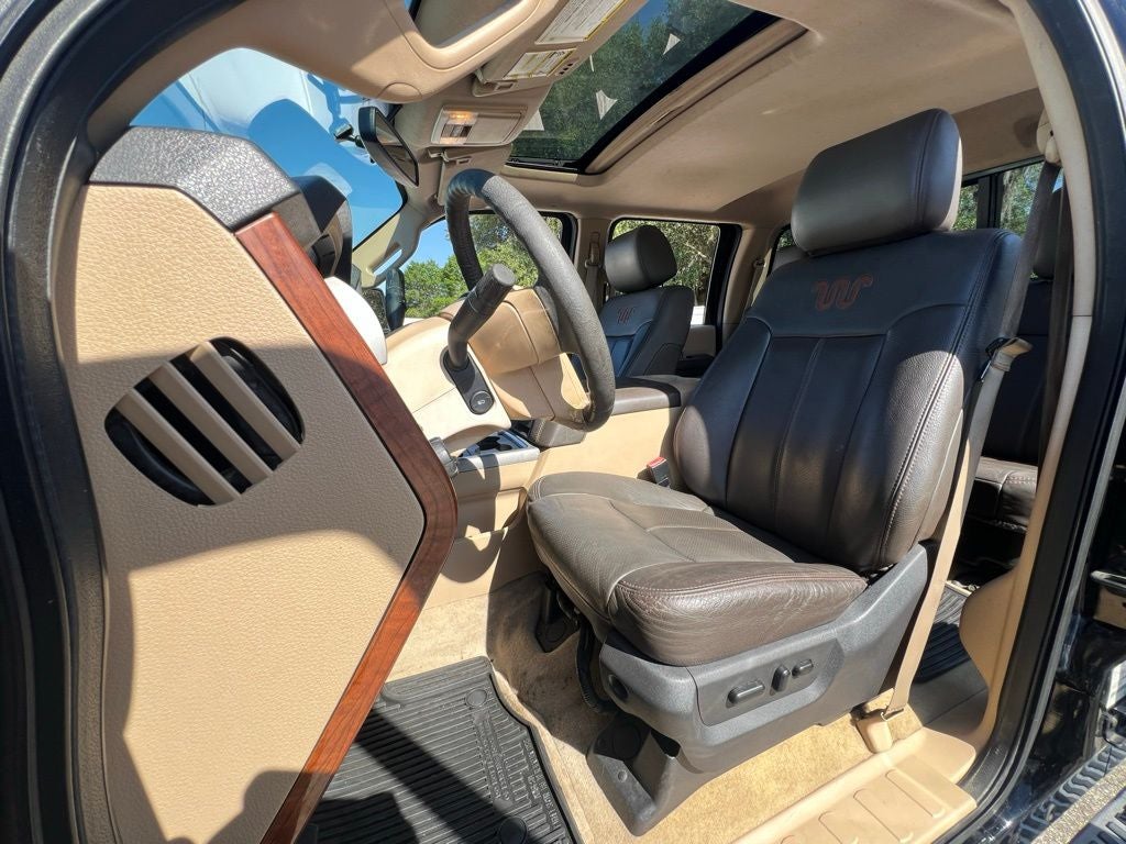 2016 Ford F-350SD King Ranch DRW