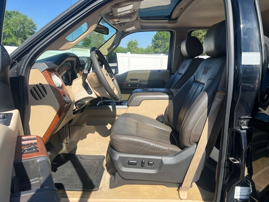 2016 Ford F-350SD King Ranch DRW