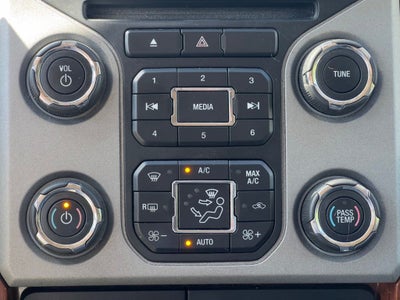 2016 Ford F-350SD King Ranch DRW