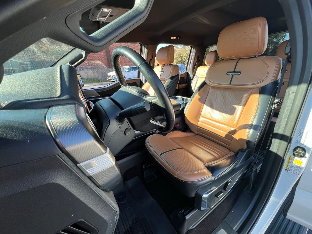 2022 Ford F-150 Platinum