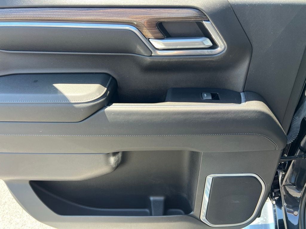 2023 Chevrolet Silverado 1500 LT LT1