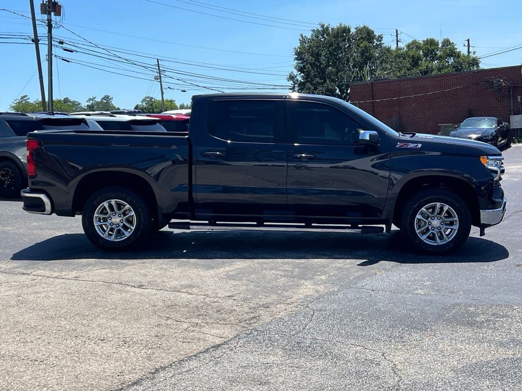 2023 Chevrolet Silverado 1500 LT LT1