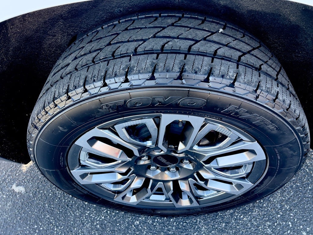 2024 GMC Yukon XL Denali Ultimate