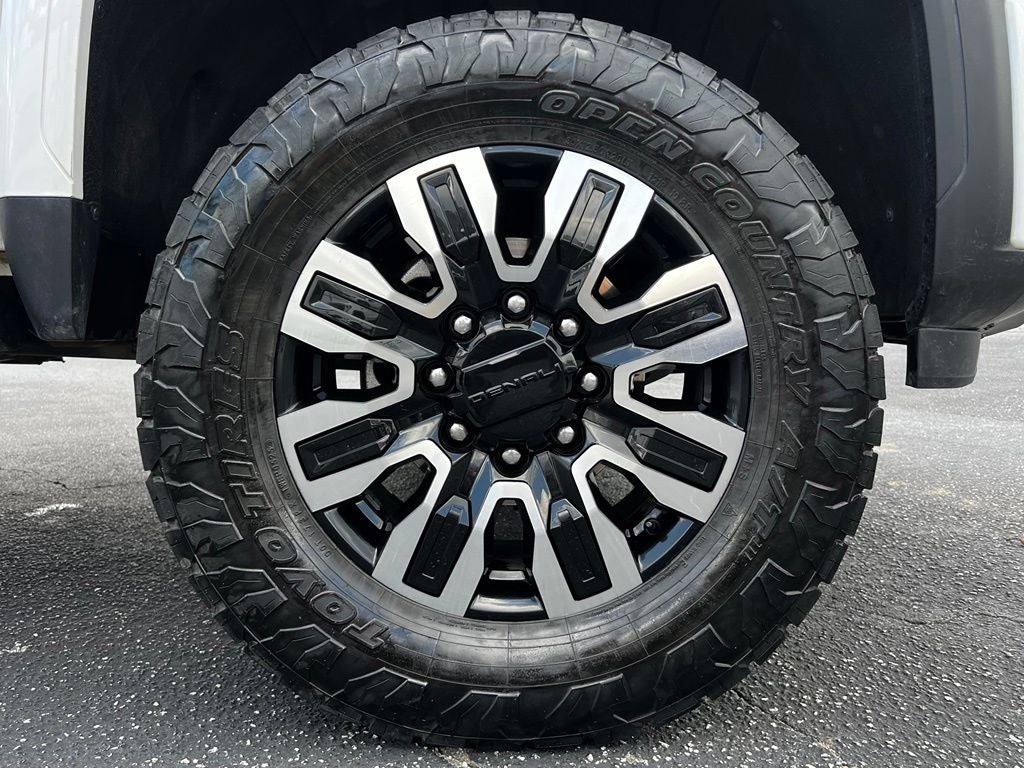 2025 GMC Sierra 2500HD Denali Ultimate