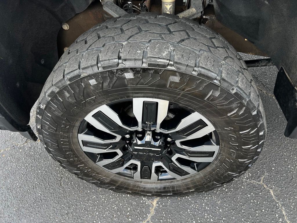 2025 GMC Sierra 2500HD Denali Ultimate