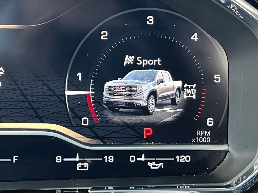 2025 GMC Sierra 1500 SLT