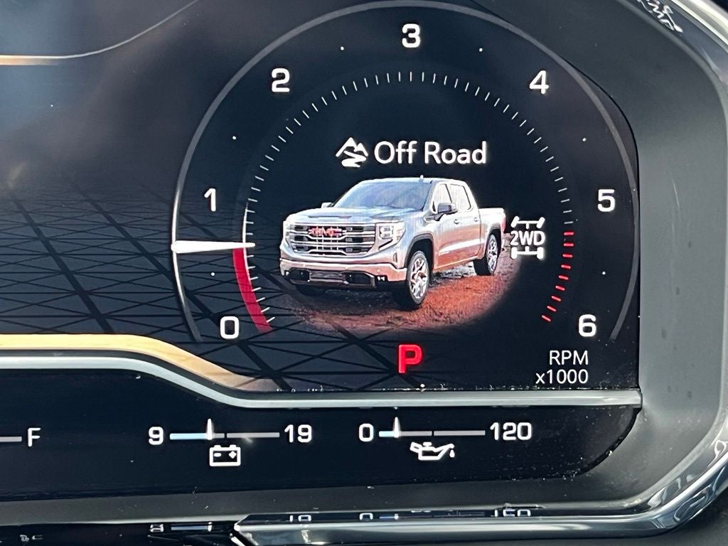 2025 GMC Sierra 1500 SLT