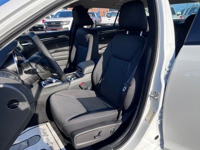 2023 Chrysler 300 Touring