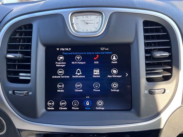 2023 Chrysler 300 Touring