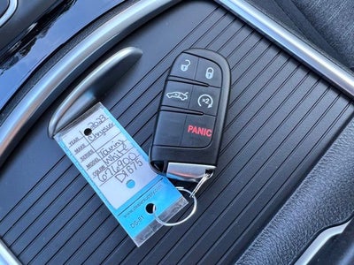 2023 Chrysler 300 Touring