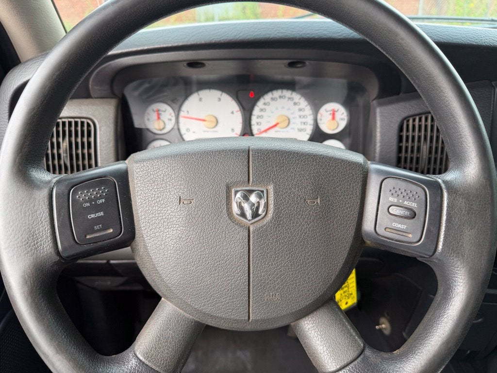 2004 Dodge Ram 3500 ST DRW