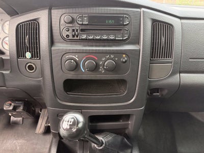 2004 Dodge Ram 3500 ST DRW