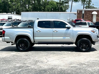 2022 Toyota Tacoma SR5 V6