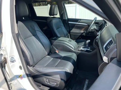 2017 Toyota Highlander XLE