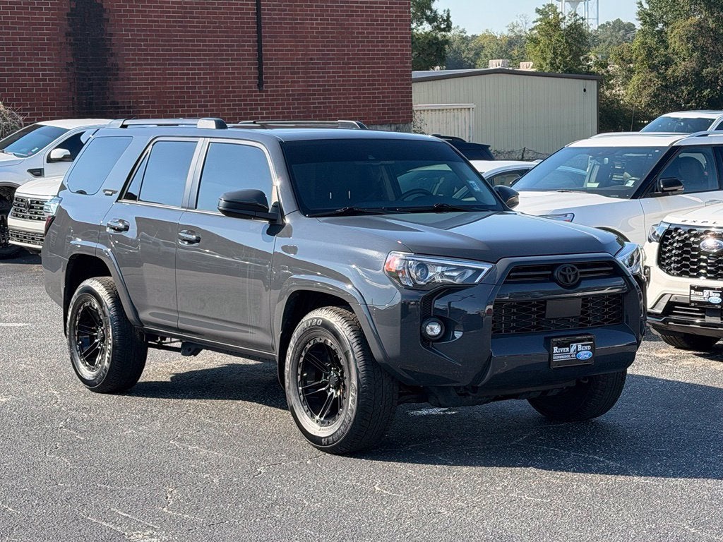 2024 Toyota 4Runner SR5