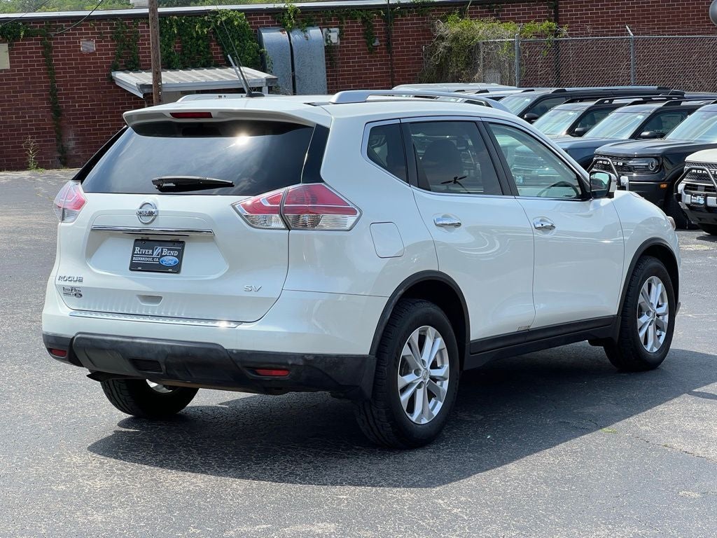 2016 Nissan Rogue SV