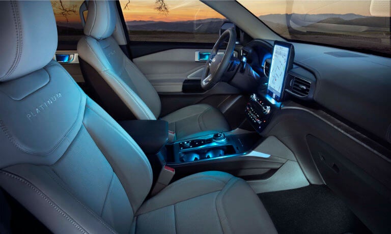 2022 Ford Explorer Interior Front Passenger